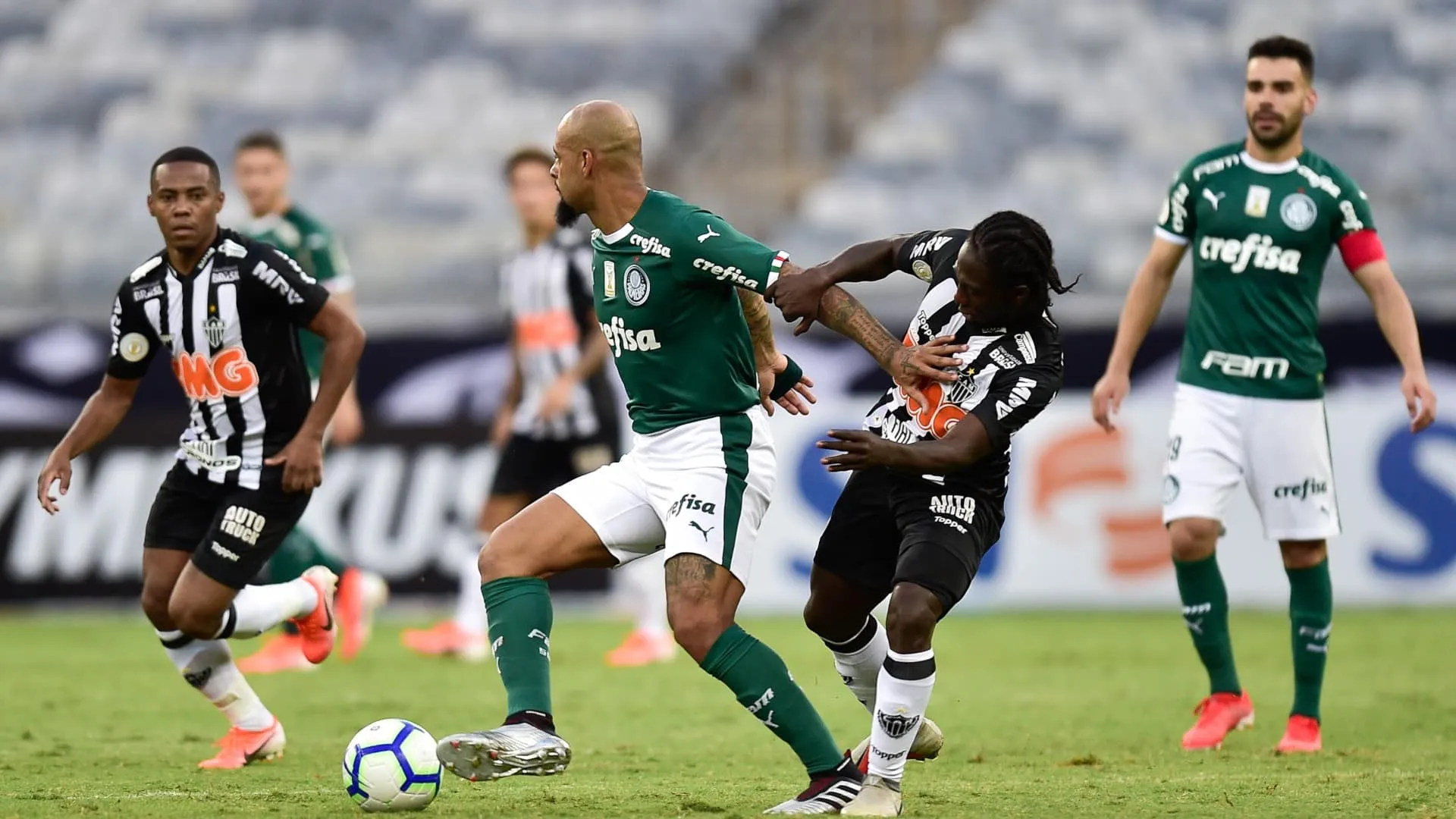 Pitacos do Brasileir&atilde;o: Palmeiras faz jus ao r&oacute;tulo de favorito e Botafogo d&aacute; bons sinais