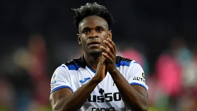 Zapata marcou um gol fulminante aos 43 do 2&deg; tempo e deixou a Atalanta bem perto do G-4