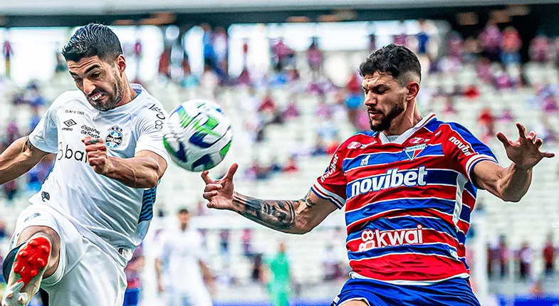 Fortaleza e Gr&ecirc;mio fizeram uma partida&ccedil;a no Castel&atilde;o, com um empate de luta at&eacute; o fim