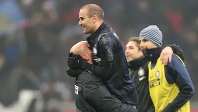 No d&eacute;rbi da transi&ccedil;&atilde;o, Inter se estabiliza e Milan afunda