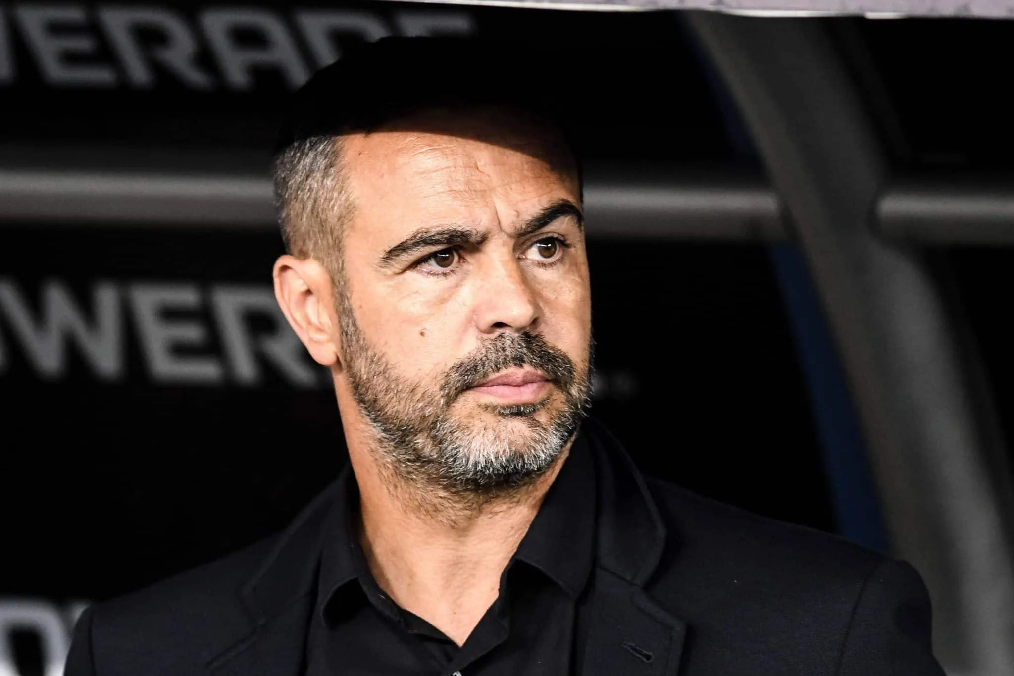 Como Artur Jorge explicou a mudan&ccedil;a que fez o Botafogo golear o Pe&ntilde;arol