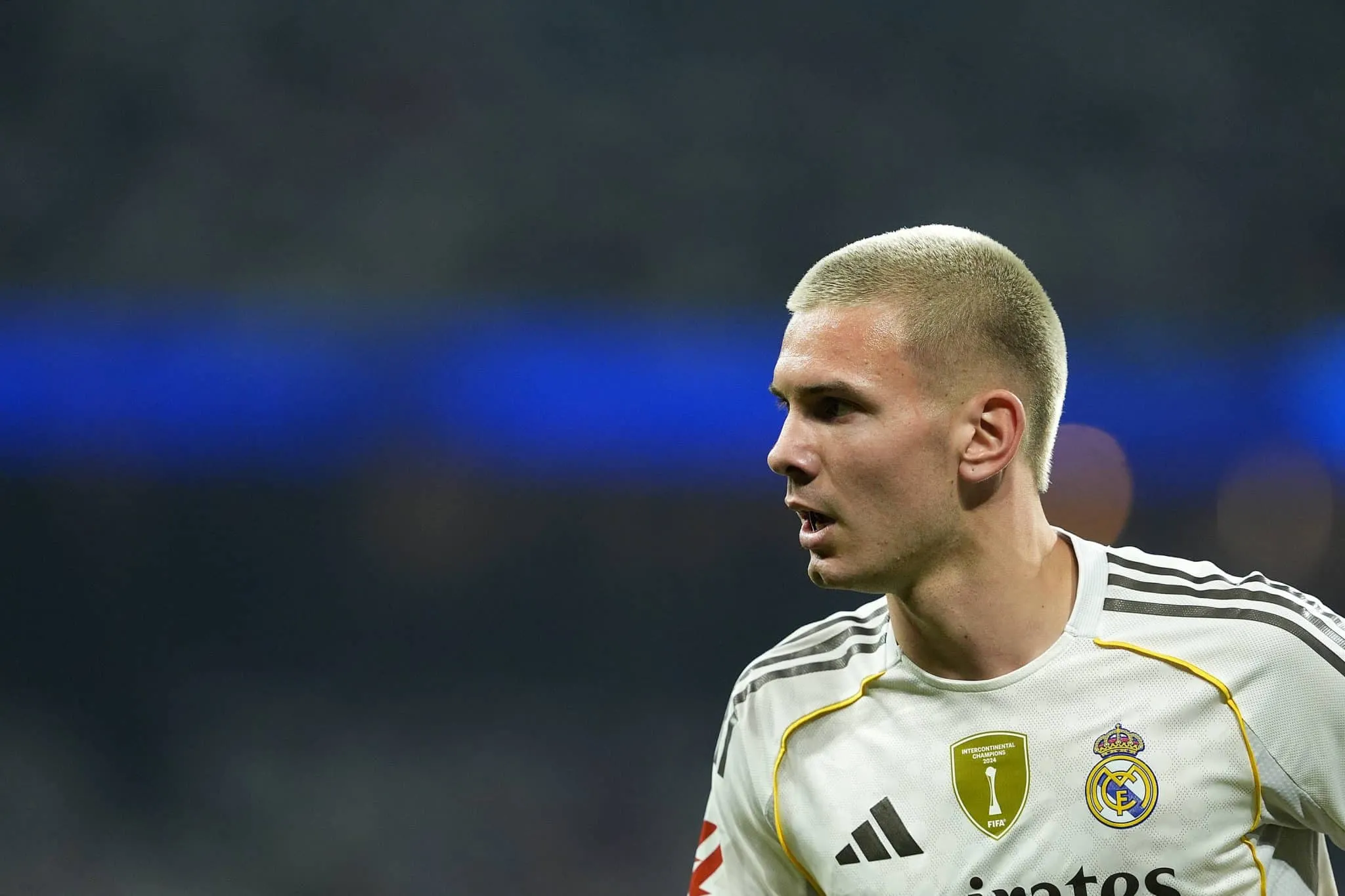 Real Madrid &eacute; acusado de fraudar regulamento em escala&ccedil;&atilde;o de Mastantuono