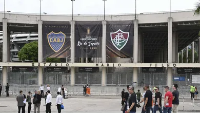 O &oacute;bvio aconteceu, e a seguran&ccedil;a p&uacute;blica carioca n&atilde;o impediu o tumulto de torcedores antes de Boca Juniors x Fluminense