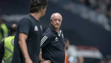 Felip&atilde;o n&atilde;o quis (ou soube) explicar o motivo do Atl&eacute;tico-MG n&atilde;o se sair melhor novamente contra o Cruzeiro