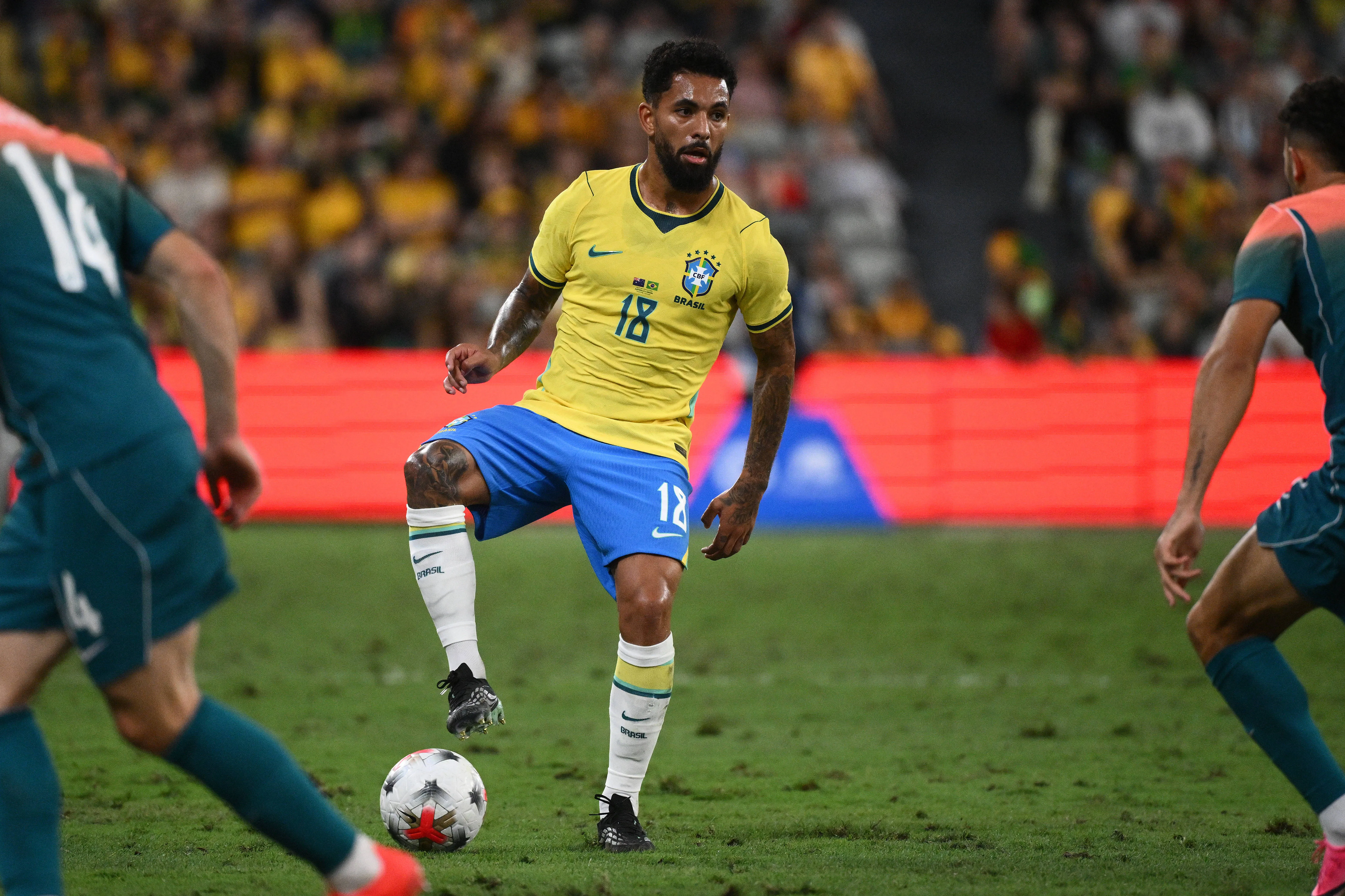 Douglas Luiz em a&ccedil;&atilde;o pela sele&ccedil;&atilde;o brasileira 
